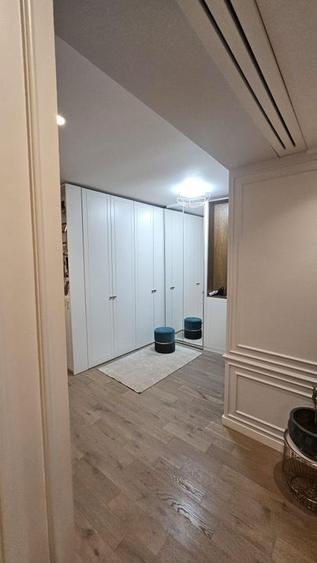 APARTAMENT MOBILAT LUX ZONA  INEL 1 - 8