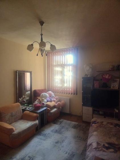 Garsoniera decomandata, 34 mp, Str Spaniei , aproape de Parcul  Puskin - 1