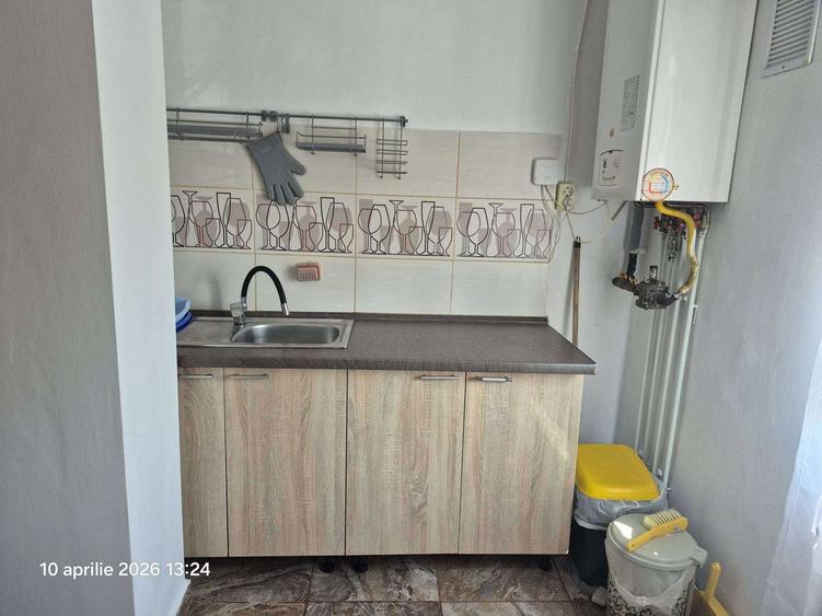 Inchiriez apartament 2 camere decomandat - 3