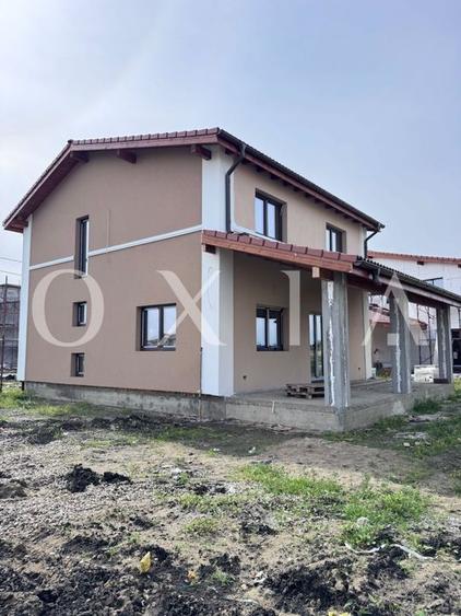 OX643 Casa cu Garaj, Cartierul Primaverii -  Sacalaz. - 3