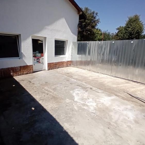 Spatiu Comercial Manastur!