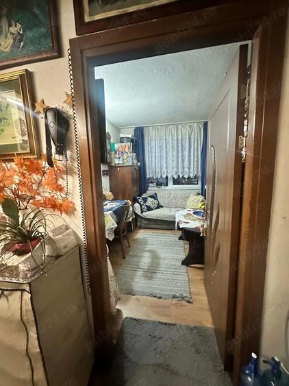 Apartament 2 camere decomandat, Gheorghe Lazar, etaj 3 - 5