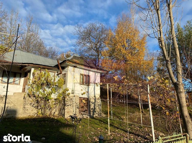 Casa demolabila cu teren de vanzare in Breaza - 5