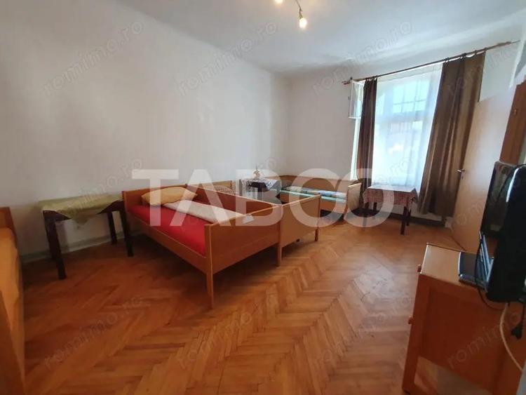 Casa de inchiriat zona Centrala 6 camere se inchiriaza si la muncitori - 11