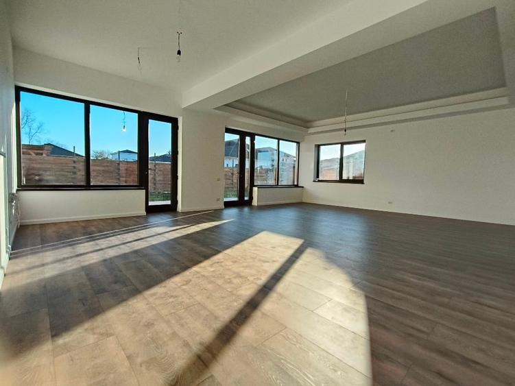 Casa parter de vanzare parter zona ultracentrala Corbeanca - 9