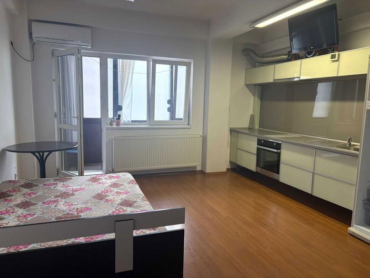 Particular inchiriez garsoniera Fundeni - str Marului - 1