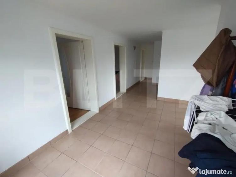 Casa, 5 camere,200 mp,800 mp teren,pretabil business,13 km d - 3