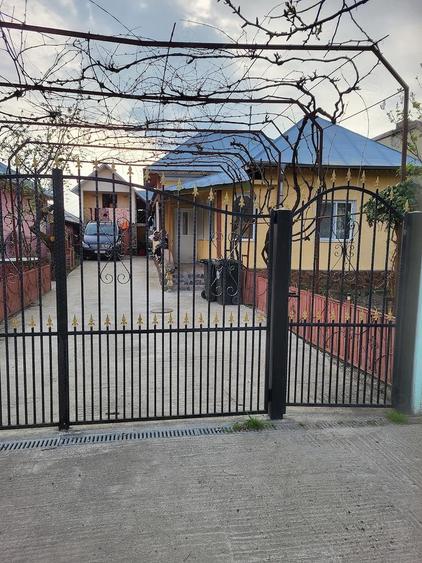 Casa de vanzare , Sat Dumitresti 5 km pana in Dragasani - 2