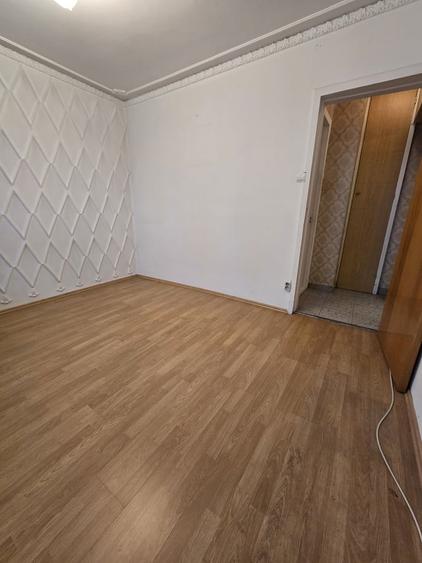 Berceni, Emil Racovita - 8