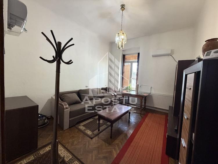 Apartament 1 cameră , Centrala proprie , 33 mp , Complexul Studențesc - 2