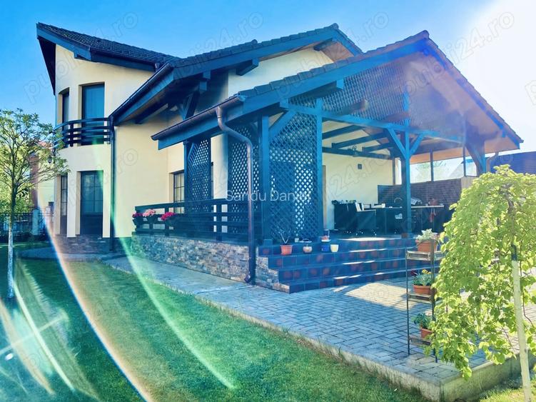 Casa de vanzare in Sanpetru