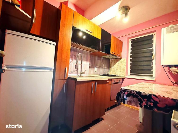 Garsoniera Craiovei, 38 mp, bloc 2010, centrala, mobilata - 2