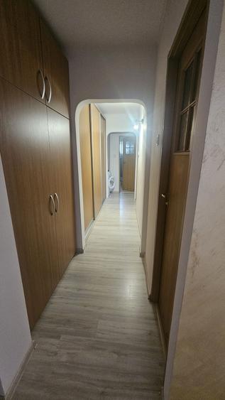 Inchiriez apartament 3 camere - 14