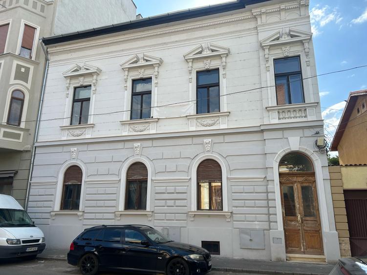 Casa 10 Camere - D+P+E+M 580 mp utili Direct Proprietar ULTRACENTRAL - 1