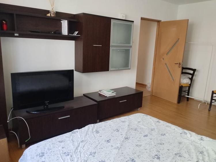 Garsoniera decomandata zona Dr. Taberei - str. Targu Neamt // Bloc reabilitat - 7