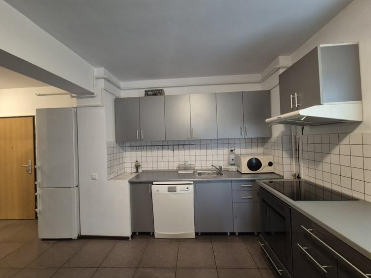 Apartament 3 camere Central - zona Sfanta Vineri, etaj 2, terasa - 3