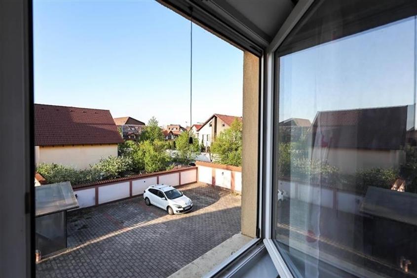 Vanzare Casa zona Tractorul, teren aferent 700 mp - 40