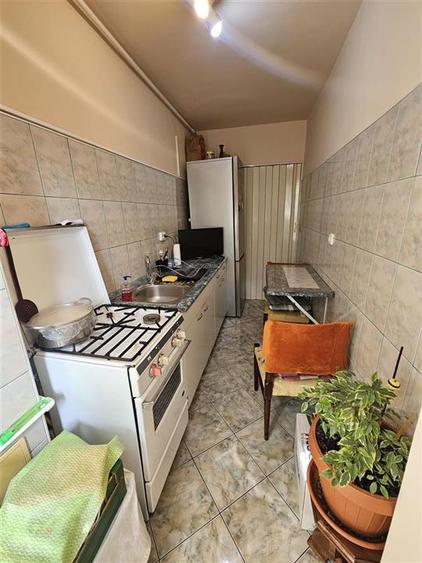 Garsoniera Decomandata Astra cu loc parcare - 3