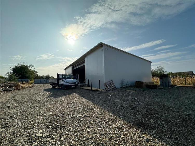 Hala industriala 275mp si teren 3185mp de inchiriat in Garoafa - 4