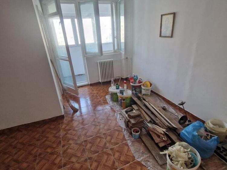 Drumul Taberei, 1 Mai, bloc 1982 - 2