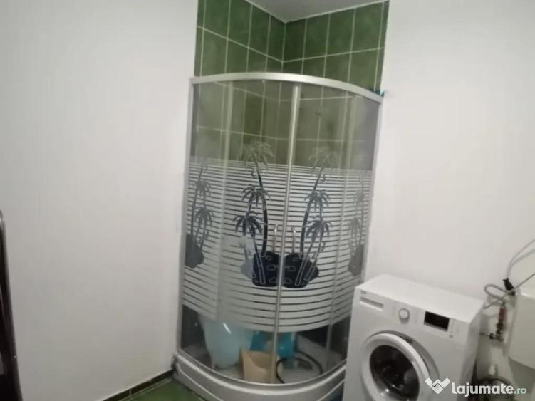 Apartament de vanzare cu 2 camere, 63 mp, zona Ilba - 1