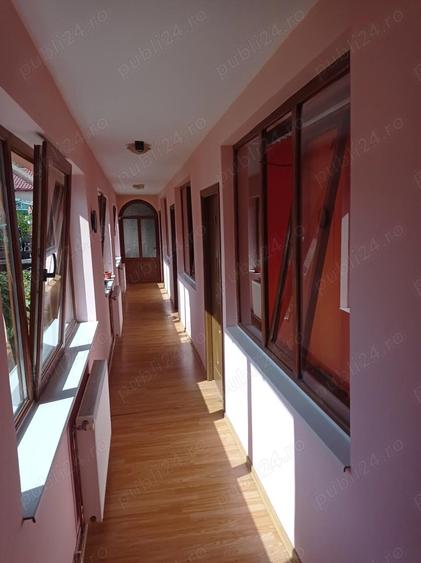 Inchiriez garsoniera la vila Brasov zona centru vechi a orasului - 4