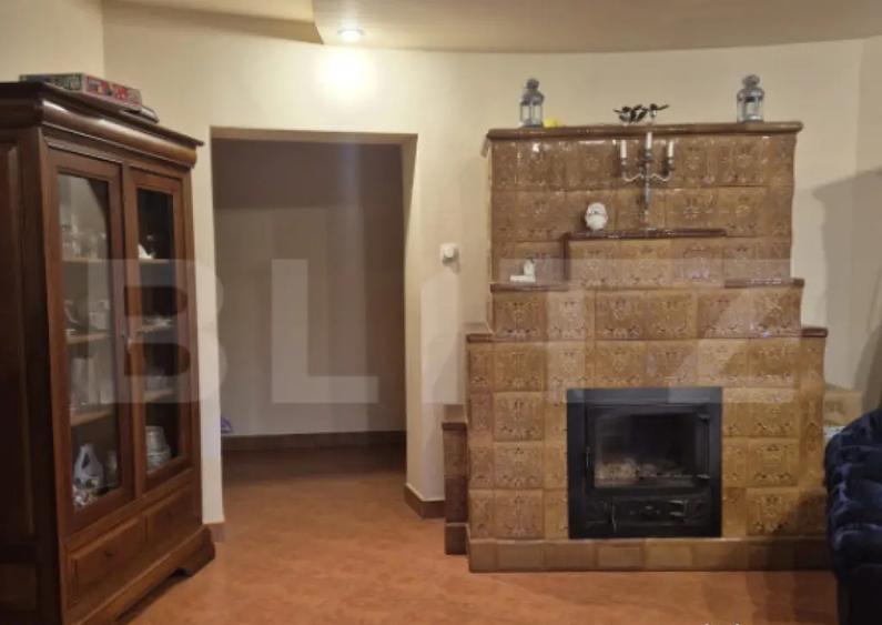 Casa de vanzare in Corunca, ideala pentru 2 familii sau pens - 1