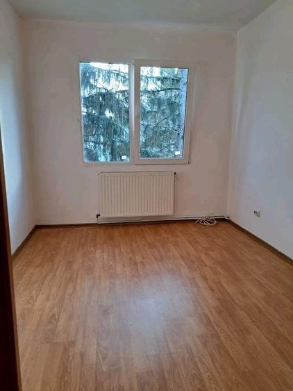 URGENT!Apartament 2 camere,zona Orizont 3000 - 7