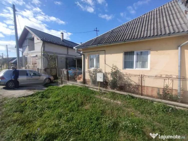 Casa cu 3 camere, 90 mp, zona Beclenut - 11