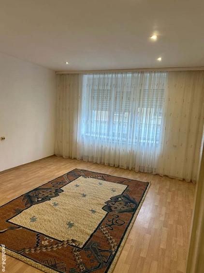 Casa de vanzare, Caransebes, strada principala - 150000 Euro!!!! - 4