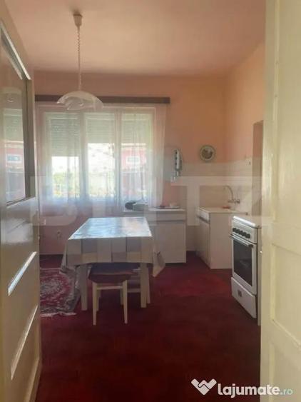 Casa de vanzare in Sarma?u, 122mp construiti, 275 mp te - 13