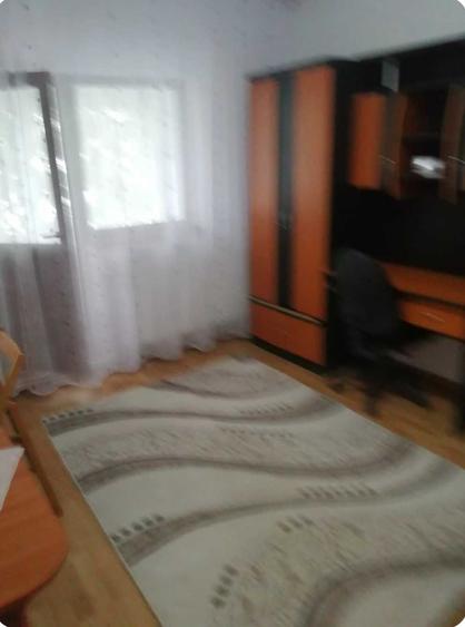 Ofer spre inchiriere garsoniera - 3