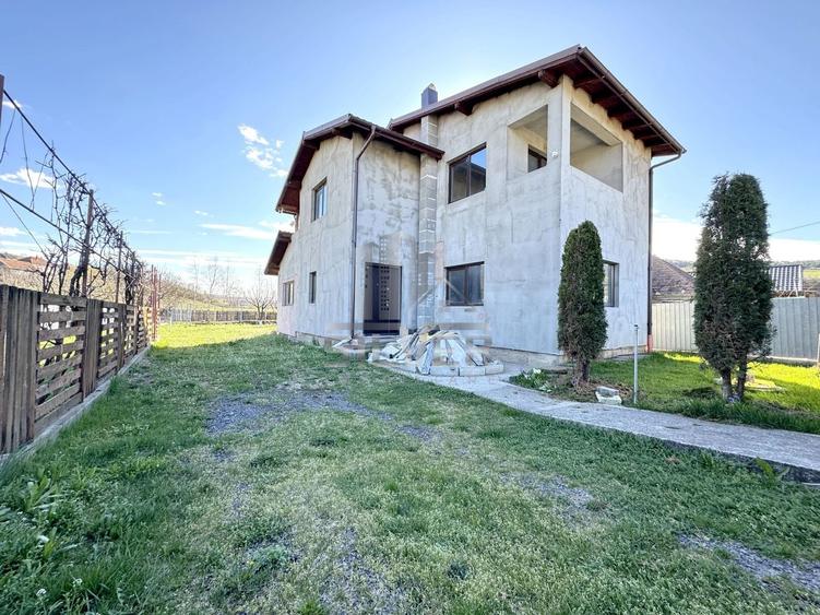 Casa individuala cu teren de 1000 mp in Sanpaul. - 1