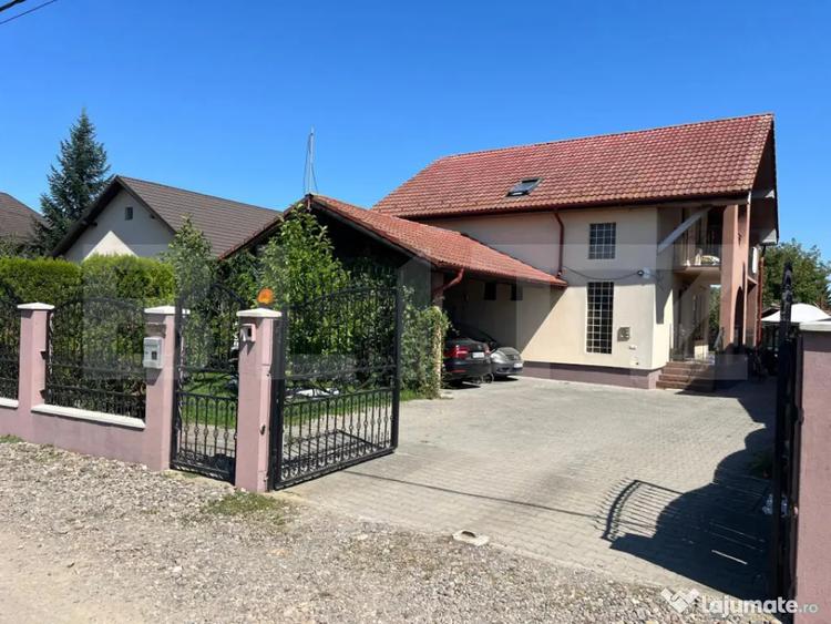 Casă cu 4 camere cu Teren 1760 Mp în Sântana de Mureș