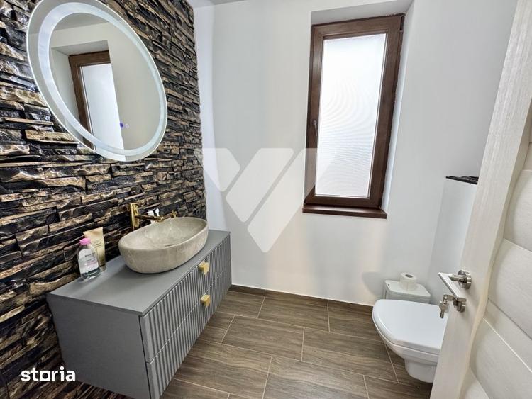 Casă cu 4 camere cu Teren 235 Mp în Central
