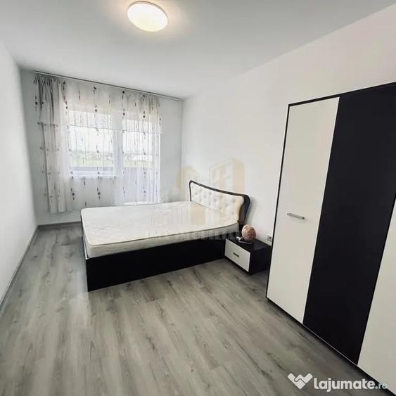 Apartament cu 3 camere decomandat în Sânpetru