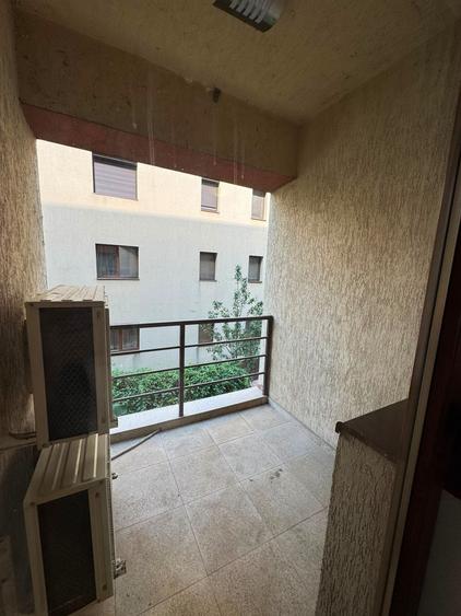 Apartament cu 2 camere decomandat în Virtuții
