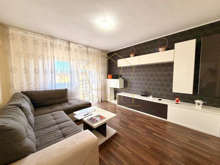 Apartament cu 3 camere decomandat în Șagului