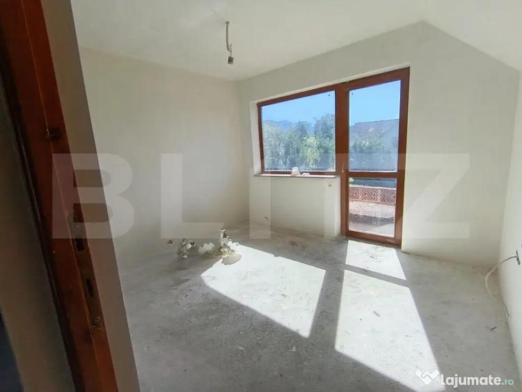 Casă cu 5 camere cu Teren 404 Mp în Central