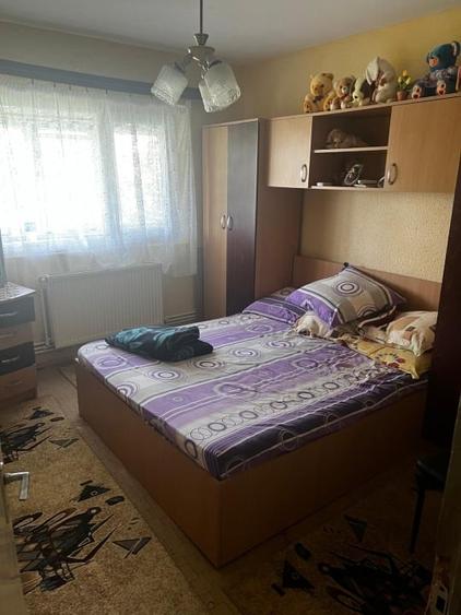 Apartament cu 2 camere decomandat, mobilat în Vest