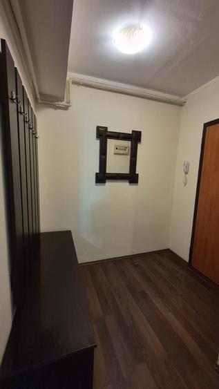 Apartament cu 3 camere decomandat în Herăstrău