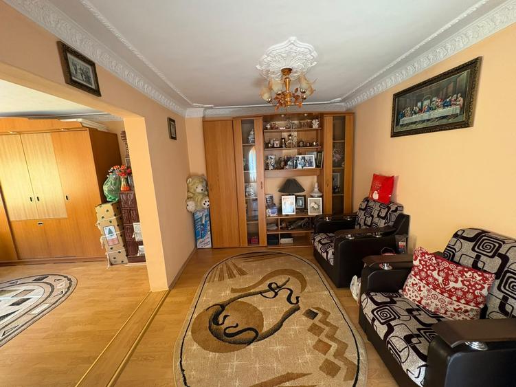 Casă individuală cu 5 camere cu Canalizare în Ciorogârla