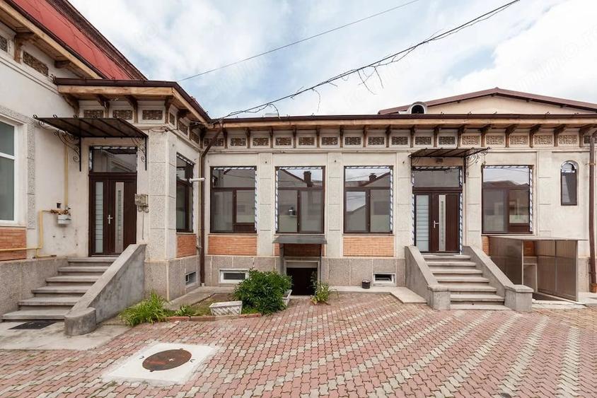 Casă cu 4 camere cu Teren 224 Mp în Ultracentral