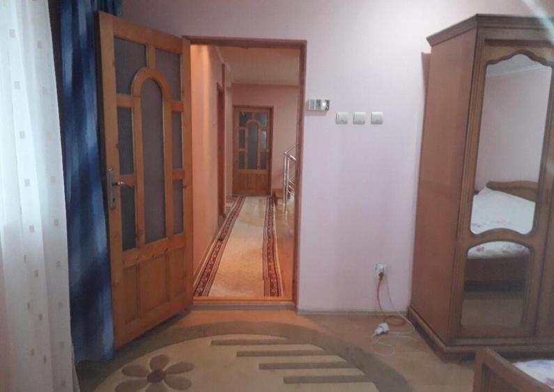 Casa / Vila ( D+P+E ) Zona Sfantu Ilie - Intrare - 16