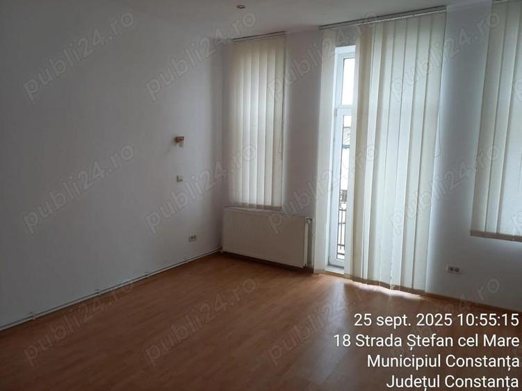 De vinzare Apartament - 4