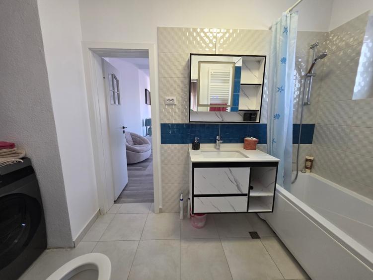 Universitate, 10 minute metrou, pe Armeneasca, renovat complet, centrala, - 6