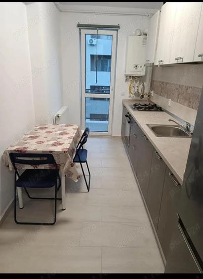 Inchiriez apartament 2 camere decomandat, langa metrou Berceni. - 6