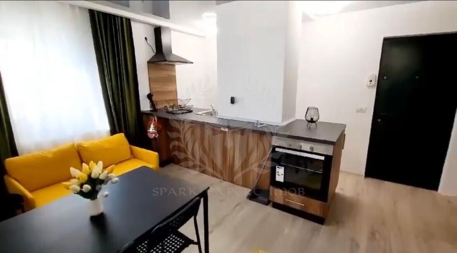 3 CAMERE //DEMOCRATIEI // 2 BAI // BALCON - 11