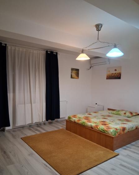 Proprietar, inchiriez garsoniera, bloc nou,Otopeni - 6