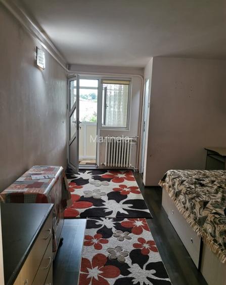Garsoniera Gara Nicolina